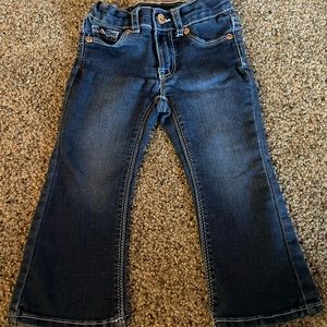 3/$10 ☀️ bundle!  2T Boot Cut Jean